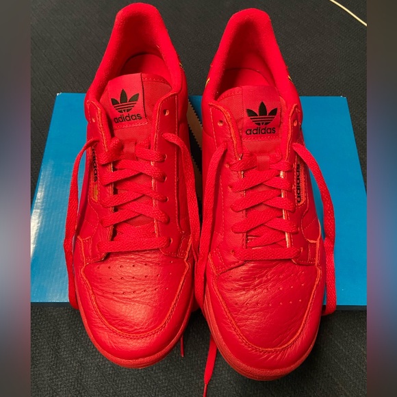 adidas Other - Sneakers for sale!